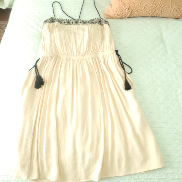 Zara knee length dress - Picture 15 of 15